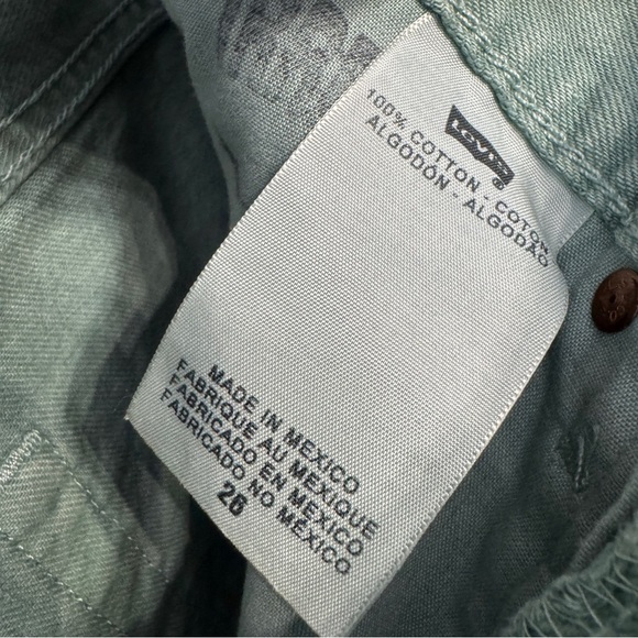 Levi’s 501 Irregular Cutoff Denim Shorts Green Size 26 (Measures 30) - Picture 7 of 8